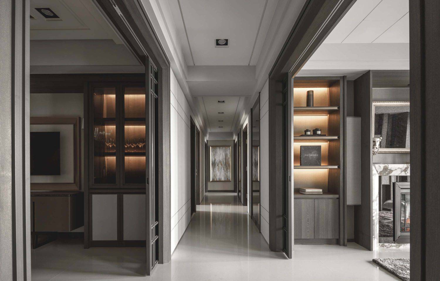 thiết kế phòng khách màu trắng